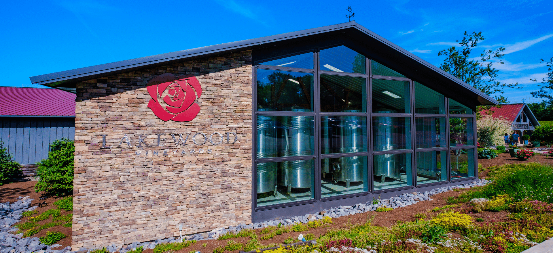 Lakewood Vineyards – Award Winning Wines from the Finger Lakes