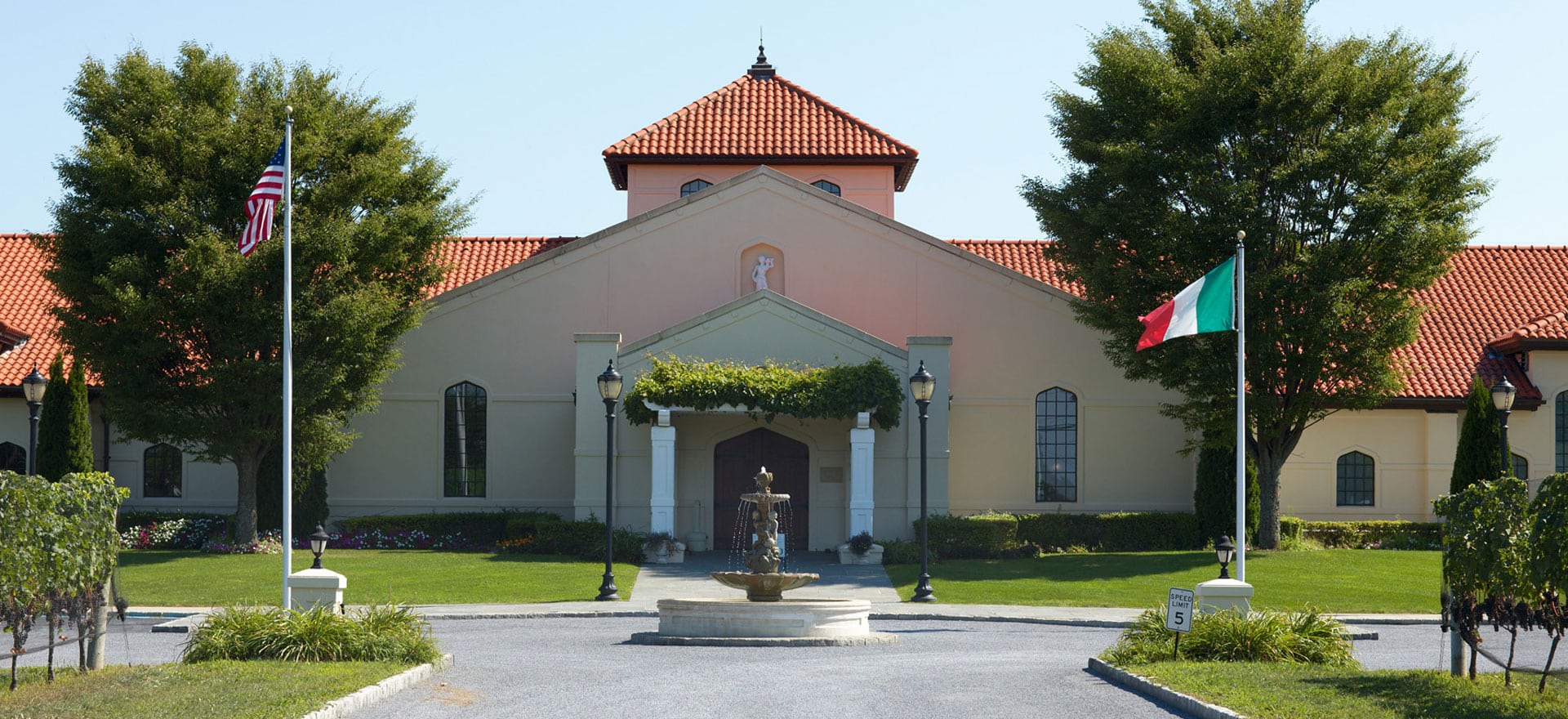 Raphael Vineyard & Winery tasting
